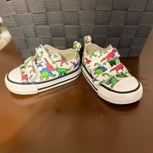 Dino Converse